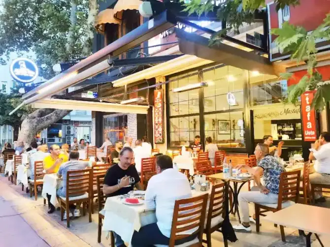 Ciğerci Mustafa'nın Yeri - İzmir Mekan Rehberi