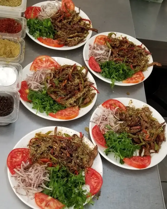  Ciğerci Ali Baba - İzmir Mekan Rehberi