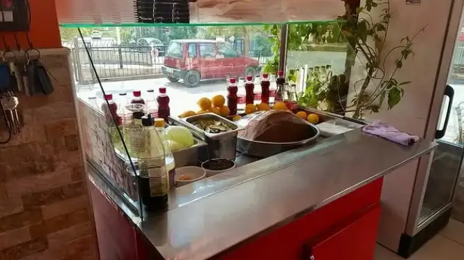 Çitlenbik Döner - İzmir Mekan Rehberi