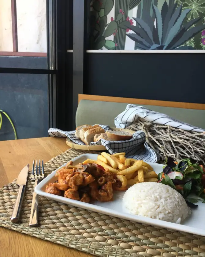Cooksta Passage Bornova - İzmir Mekan Rehberi