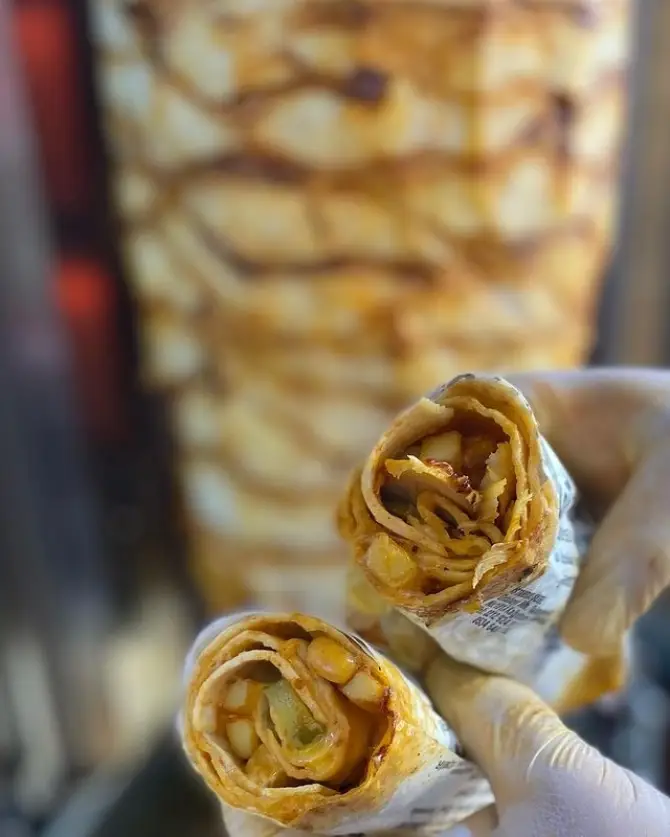 Coot Döner - İzmir Mekan Rehberi