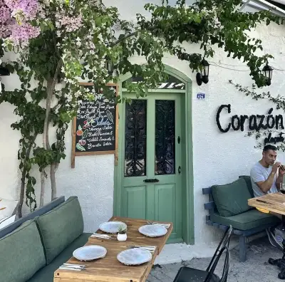 Corazon Alaçatı fotoğraf 3 - İzmir Mekan Rehberi