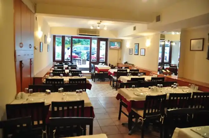 Damla Restoran Alsancak - İzmir Mekan Rehberi