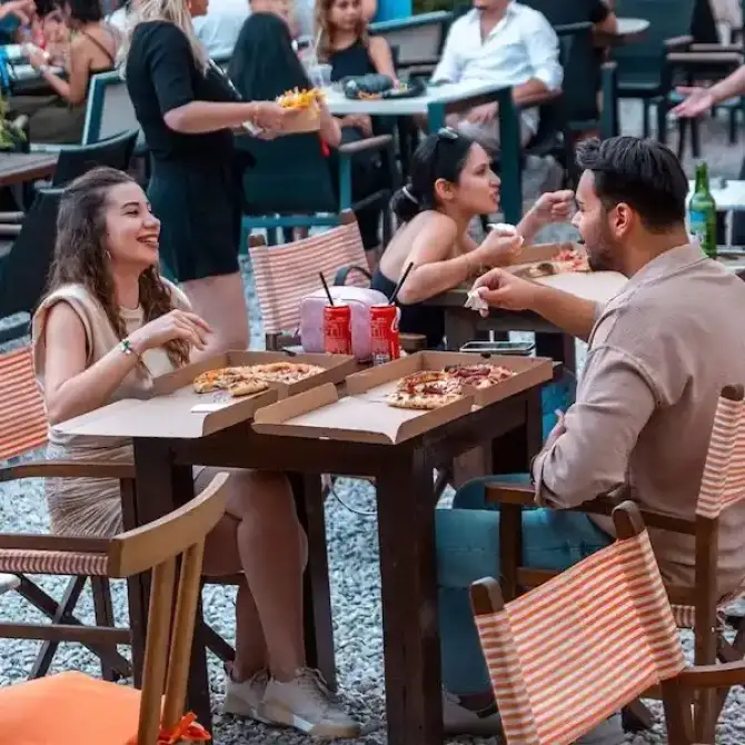 Dat Dat - İzmir Mekan Rehberi