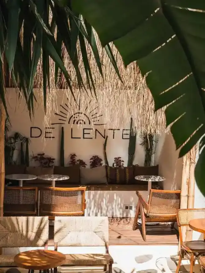 De Lente Coffee - İzmir Mekan Rehberi