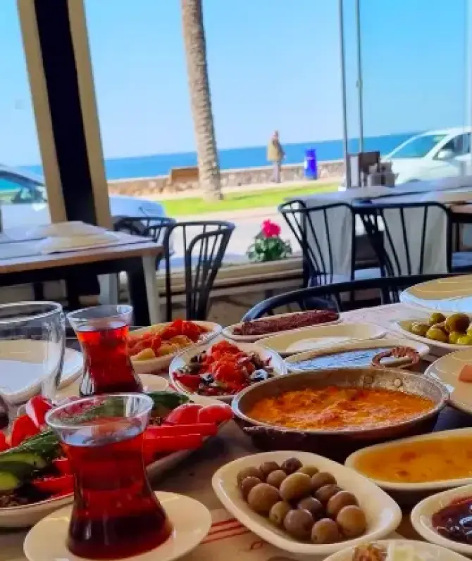 Dede Ova Güzelbahçe - İzmir Mekan Rehberi