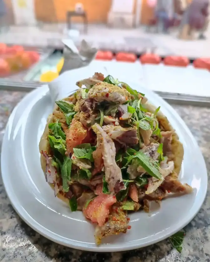Değer Söğüş Konak - İzmir Mekan Rehberi