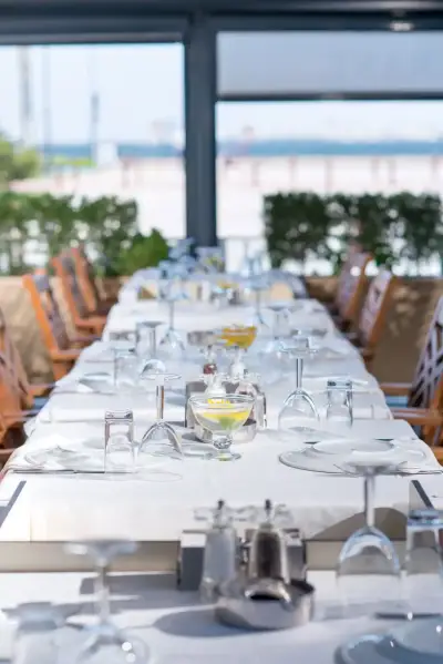 Deniz Restaurant Alsancak fotoğraf 6 - İzmir Mekan Rehberi