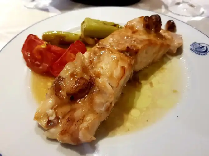 Deniz Restaurant Alsancak - İzmir Mekan Rehberi