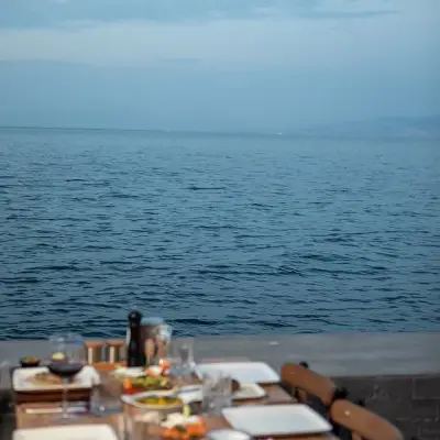 Di Etçi Steakhouse - İzmir Mekan Rehberi