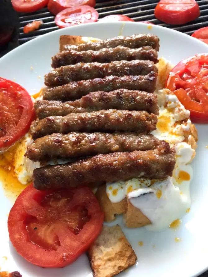 Dostol Kebap - İzmir Mekan Rehberi