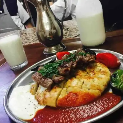 Doyuran Manisa Kebap - İzmir Mekan Rehberi