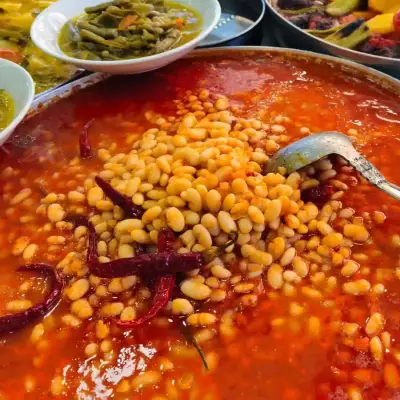 Ege Girit Lokantası fotoğraf 2 - İzmir Mekan Rehberi