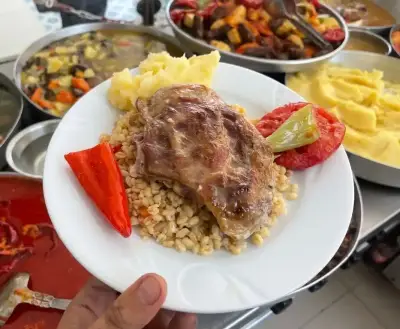 Ege Girit Lokantası - İzmir Mekan Rehberi