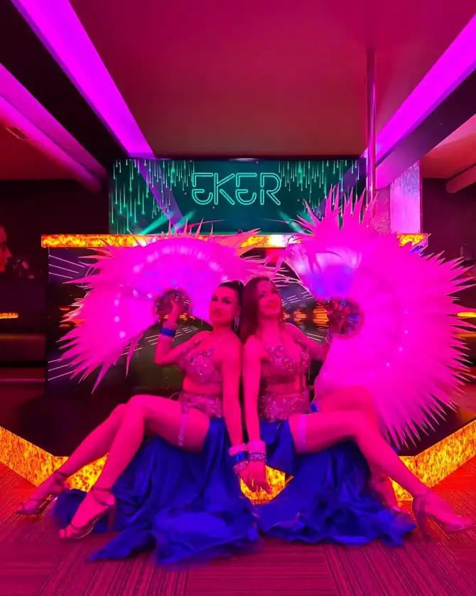 Eker Night Club Konak - İzmir Mekan Rehberi
