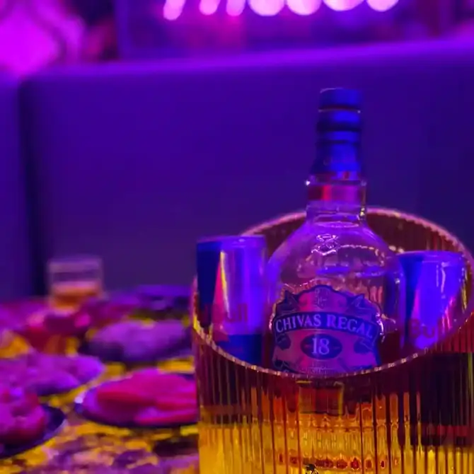 Eker Night Club Konak - İzmir Mekan Rehberi