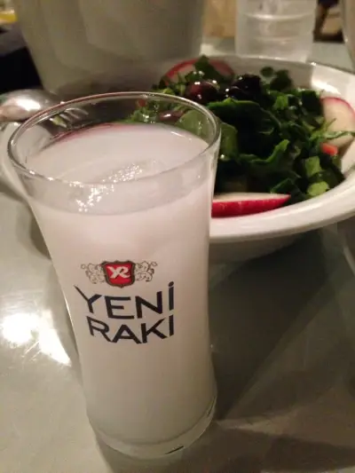 Eray Restaurant - İzmir Mekan Rehberi