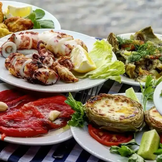 Ergin Pansiyon Restoran Karaburun - İzmir Mekan Rehberi