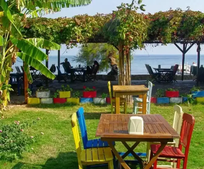 Ergin Pansiyon Restoran Karaburun - İzmir Mekan Rehberi
