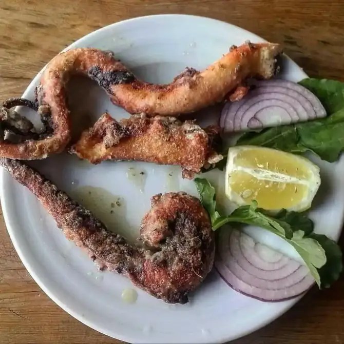Ergin Pansiyon Restoran Karaburun - İzmir Mekan Rehberi