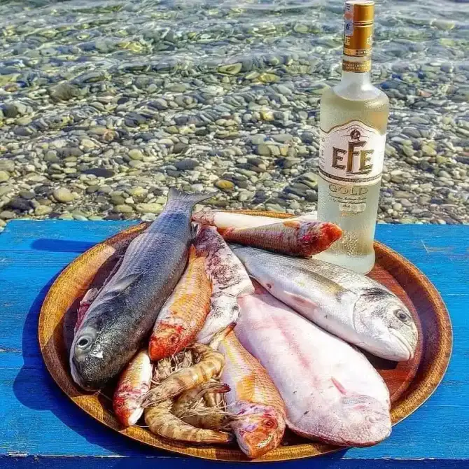 Ergin Pansiyon Restoran Karaburun - İzmir Mekan Rehberi