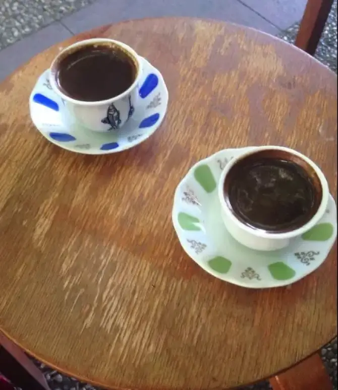 Foça Dibek Kahve - İzmir Mekan Rehberi