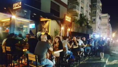Face Cafe Bar & Lounge Bostanlı fotoğraf 4 - İzmir Mekan Rehberi