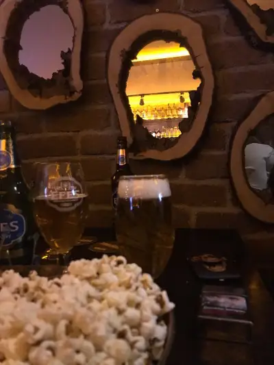 Face Cafe Bar & Lounge Bostanlı - İzmir Mekan Rehberi