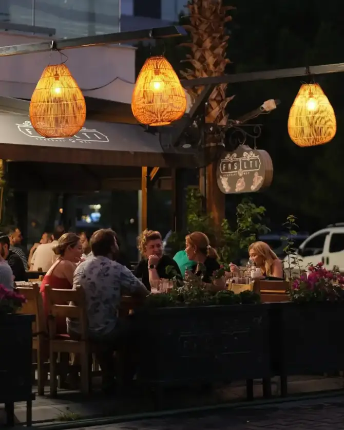 Fasıltı Ocakbaşı Bayraklı - İzmir Mekan Rehberi