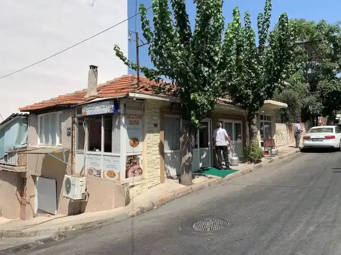 Fasülye Tanesi İzmir - İzmir Mekan Rehberi