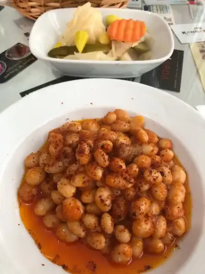 Fasülye Tanesi İzmir - İzmir Mekan Rehberi