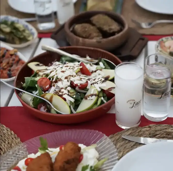 Fazz Alaçatı - İzmir Mekan Rehberi