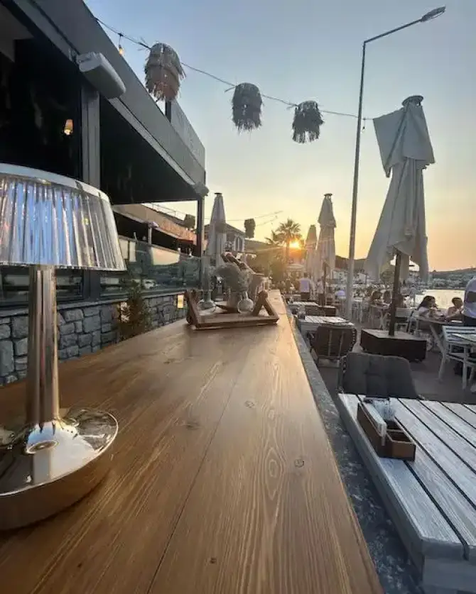 Fermaki  - İzmir Mekan Rehberi