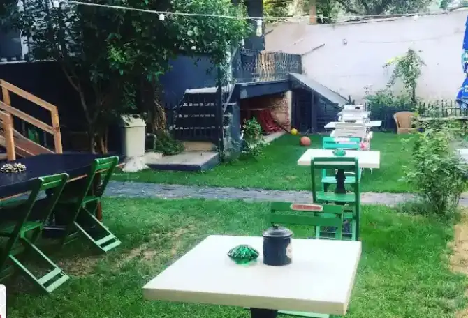 Gali Cafe - İzmir Mekan Rehberi