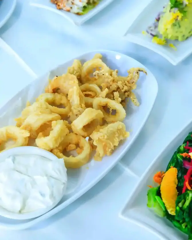 Gemi Restaurant Güzelbahçe - İzmir Mekan Rehberi