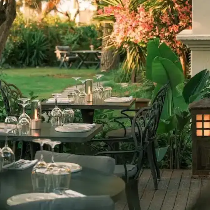 Gia Restaurant  - İzmir Mekan Rehberi