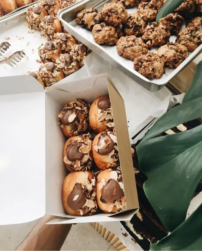 Gizem Kuzu Bakery - İzmir Mekan Rehberi