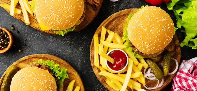 G&N Burger & Bar - İzmir Mekan Rehberi