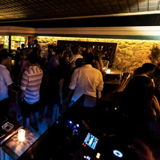 Göz Lounge Alaçatı - İzmir Mekan Rehberi
