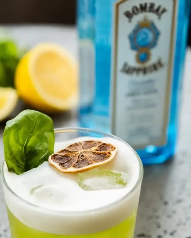 Guff Bar Bornova - İzmir Mekan Rehberi