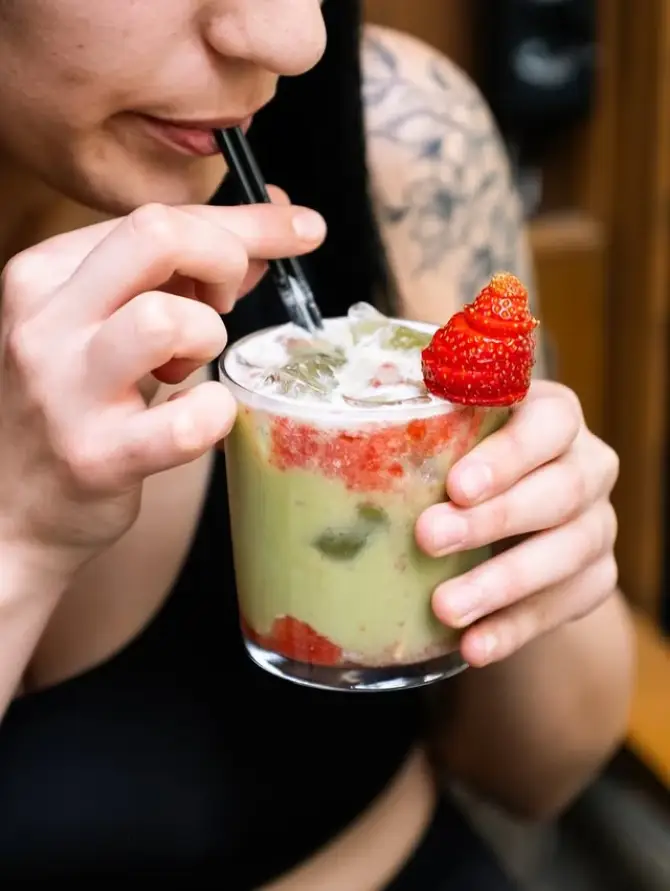 Guff Bar Bornova - İzmir Mekan Rehberi