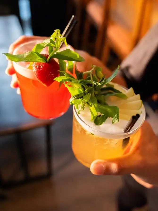 Guff Bar Bornova - İzmir Mekan Rehberi