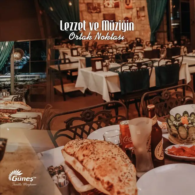 Güneşte Fasıllı Meyhane - İzmir Mekan Rehberi