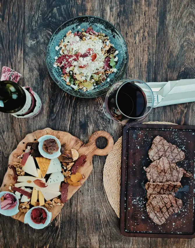 The Guru Urla Steakhouse - İzmir Mekan Rehberi