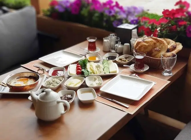 Han Bağı Restaurant - İzmir Mekan Rehberi
