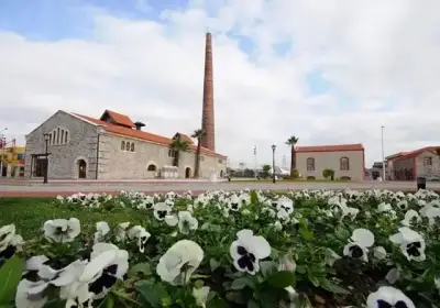  Alsancak Tarihi Havagazı Fabrikası - İzmir Mekan Rehberi