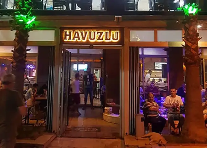 Havuzlu Meyhane - İzmir Mekan Rehberi