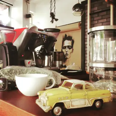 Hedera Cafe fotoğraf 4 - İzmir Mekan Rehberi