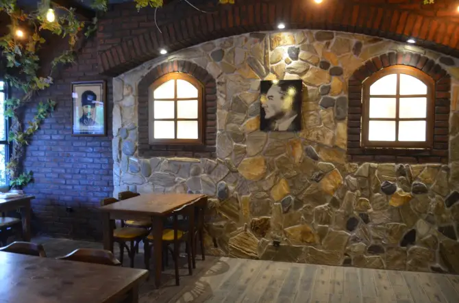 Hemdem Meyhanesi - İzmir Mekan Rehberi