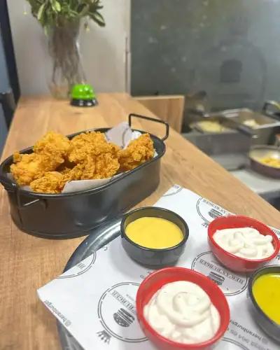 Her An Burger Karşıyaka - İzmir Mekan Rehberi